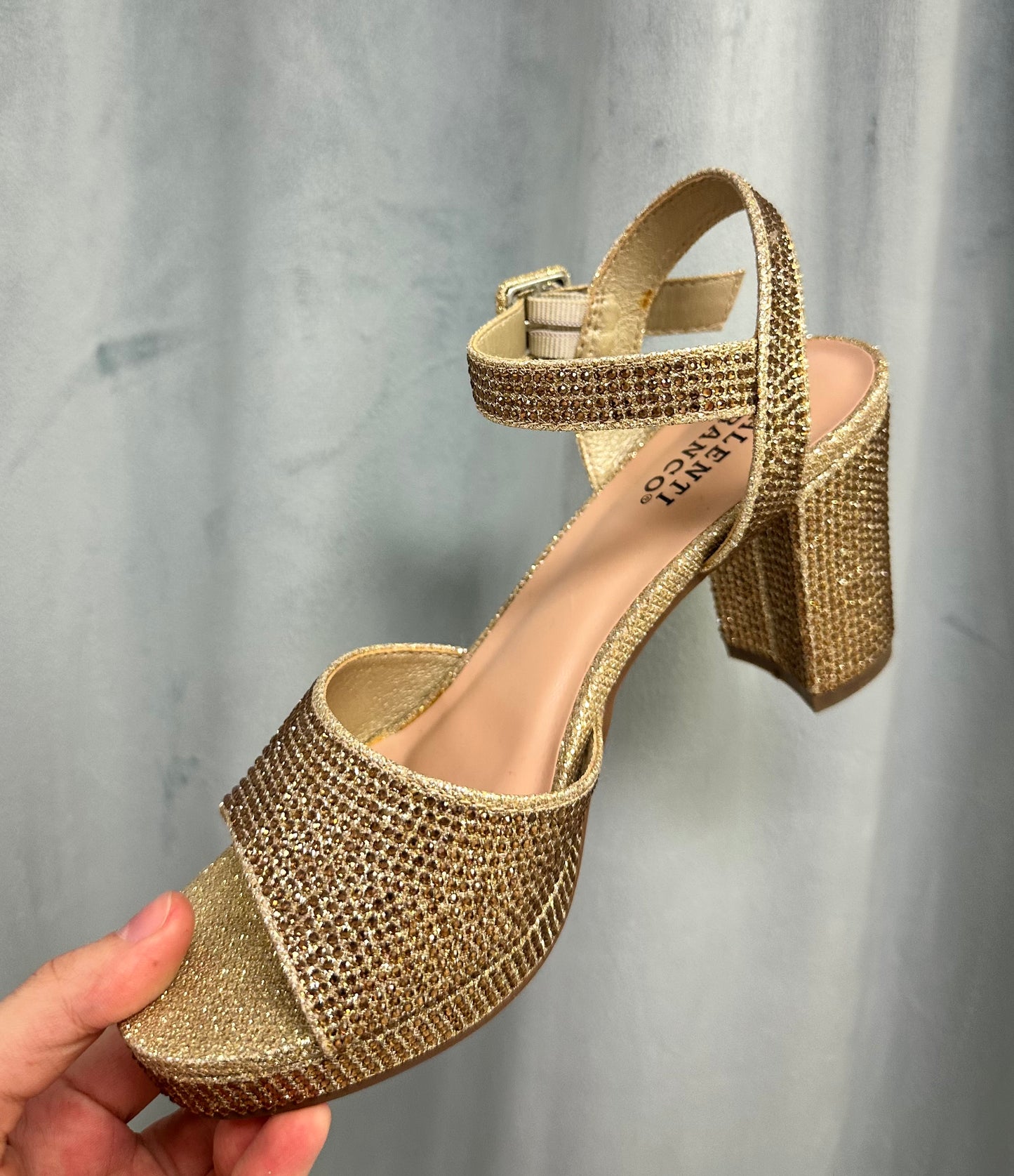 The Spotlight Heel