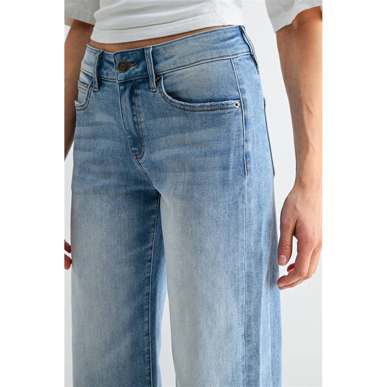 Sadie Everyday Straight Leg Jeans