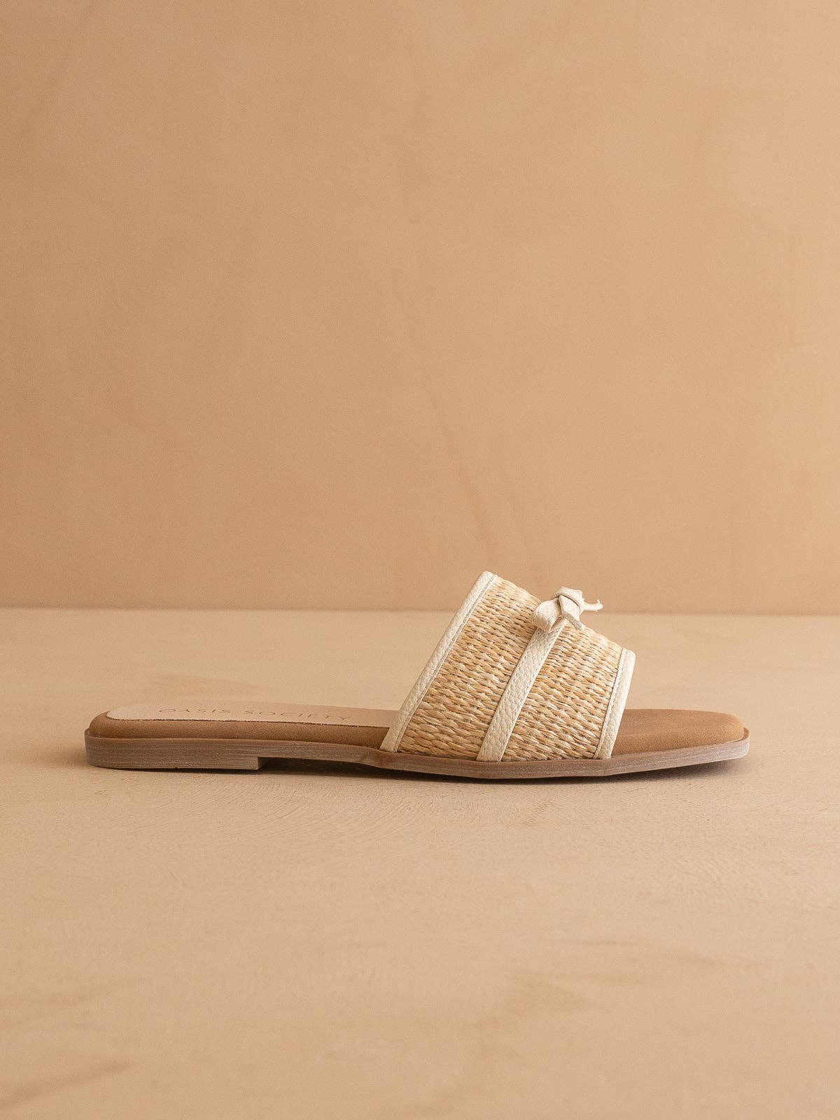 The Andrea | Natural Bow Raffia Slide – Feminine Summer Flat