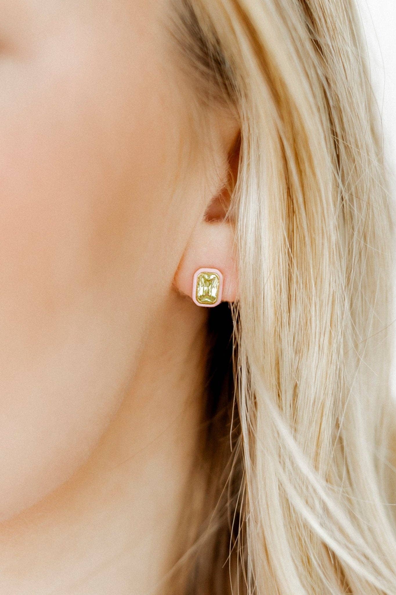 Screwback Stud Earrings - Whitney Pink Apple