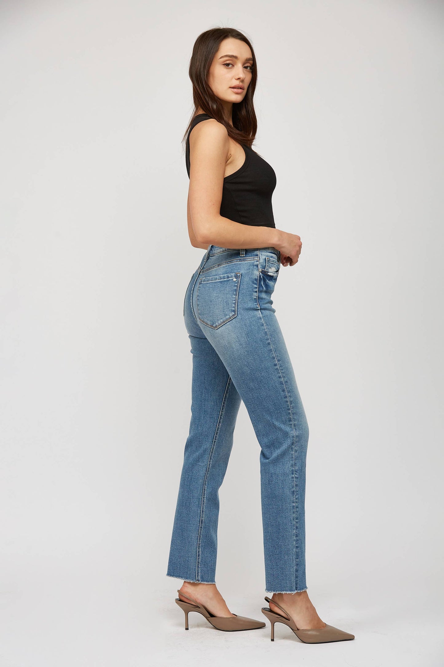 ANIELLO STRAIGHT LEG JEANS