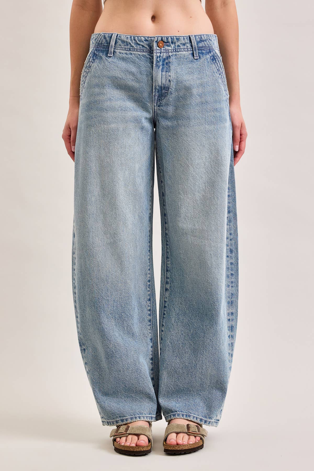The Monroe Barrel Leg Jean