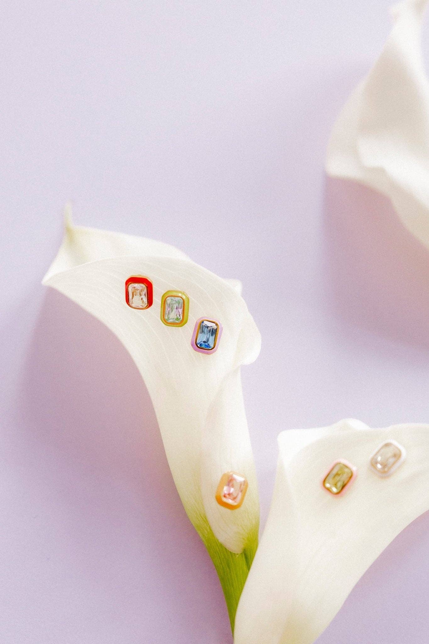 Screwback Stud Earrings - Whitney Pink Apple