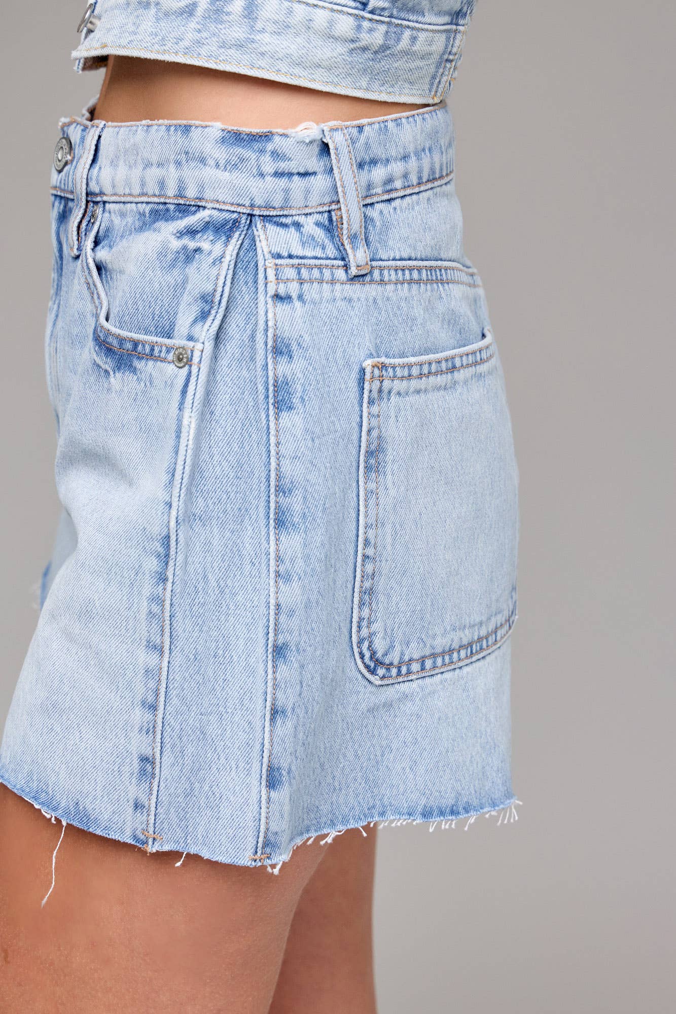 Med Wash A-Line Shorts