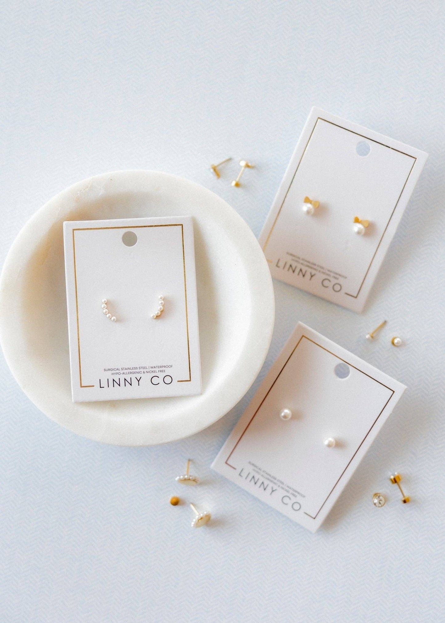Screwback Stud Earrings - Abigail Pearl Gold