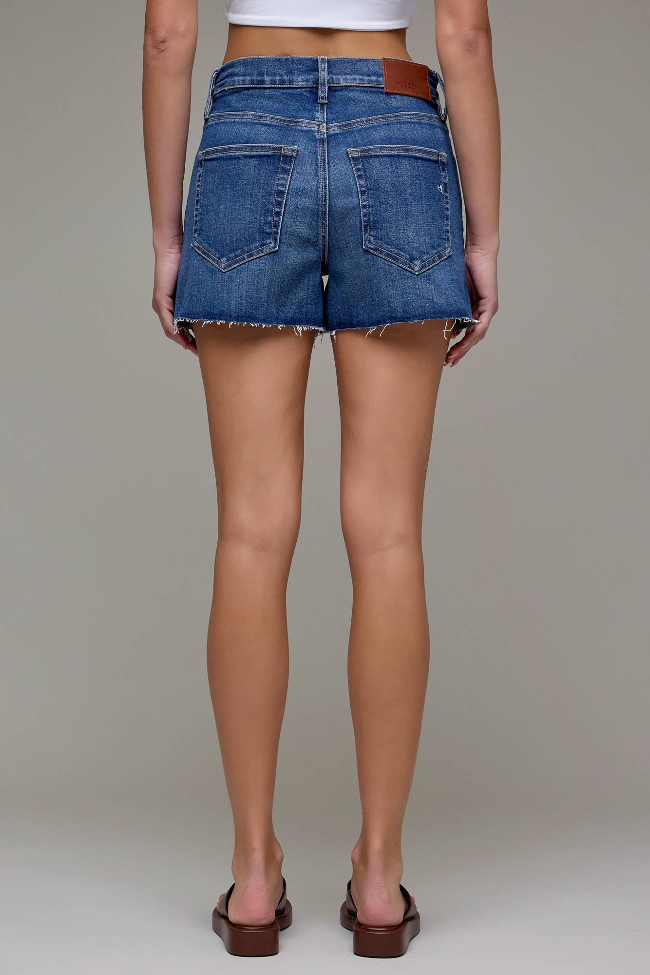 Med Drk High Rise Shorts