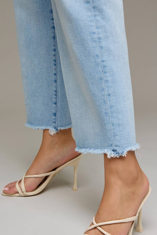 LIGHT WASH PETITE DAD JEAN