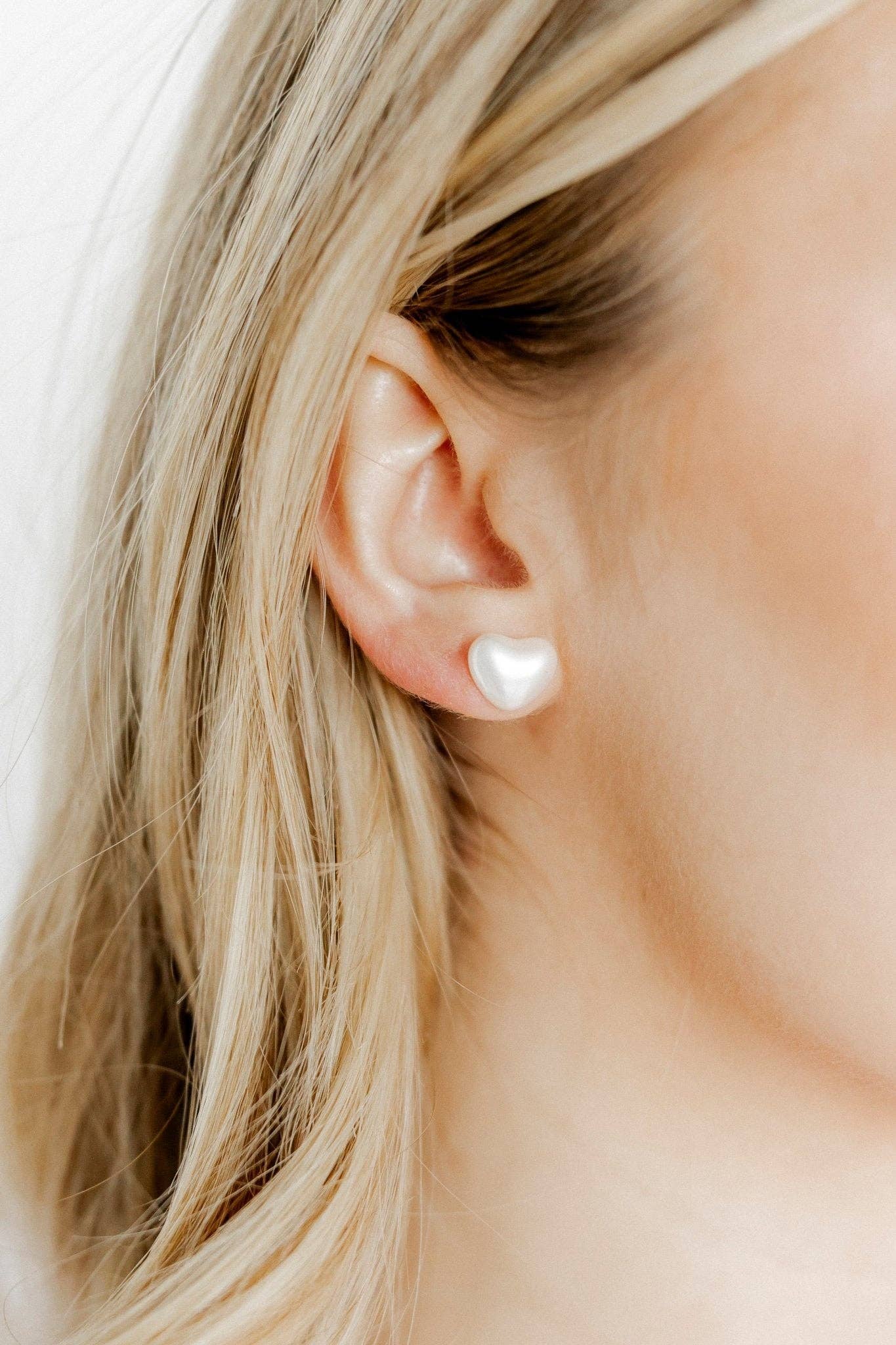 Screwback Stud Earrings - Lucia Large