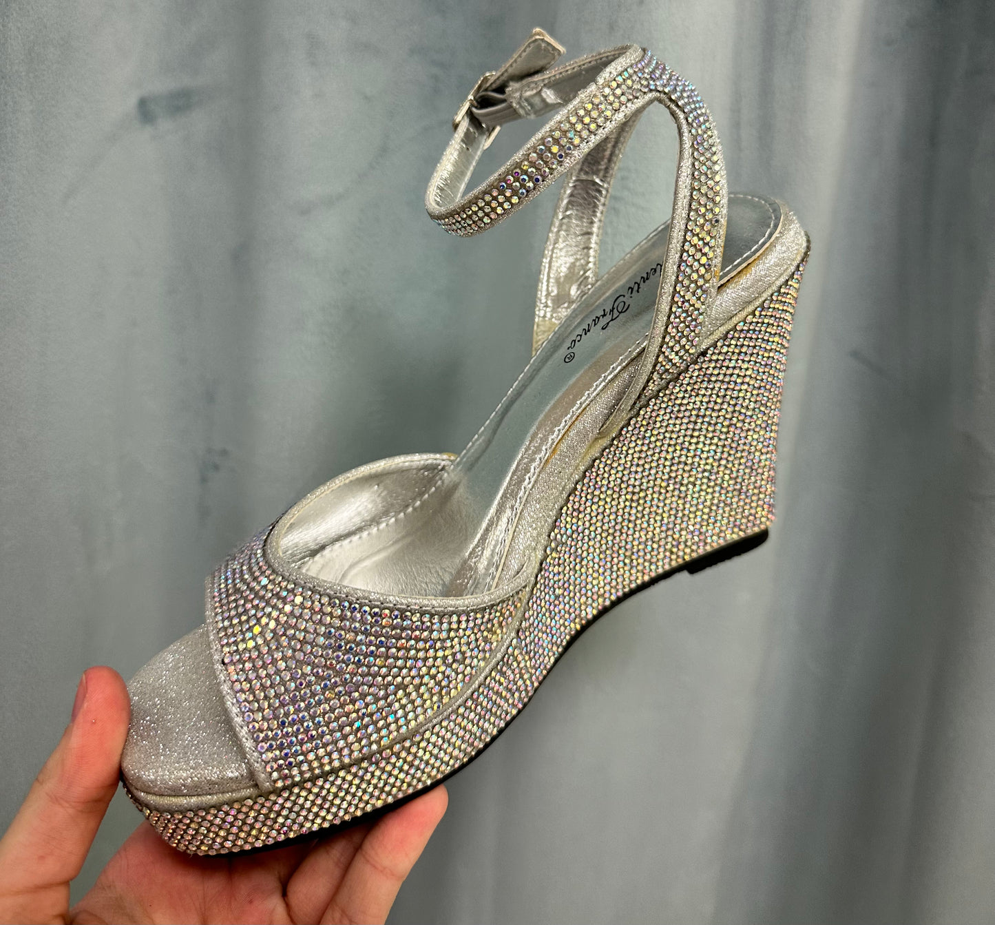 The Starstruck Wedge