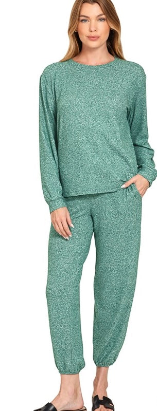 Laid-Back Luxe Lounge Set