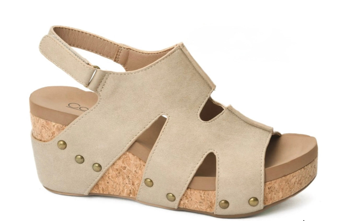 The French Market Wedge