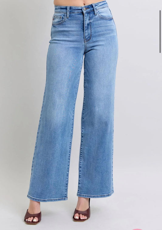 The Easy Street Wide Leg Jean