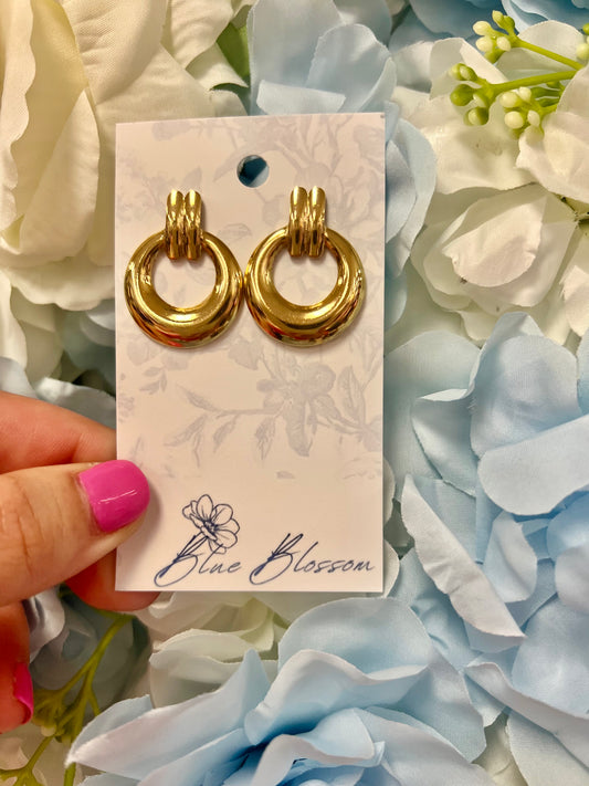 Annette Dangle Earrings