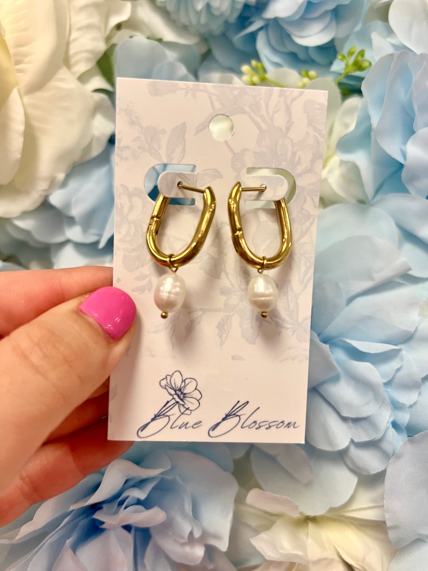 Colette Pearl Earrings