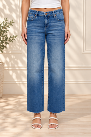 Easy Street Classic Straight Crop Jeans