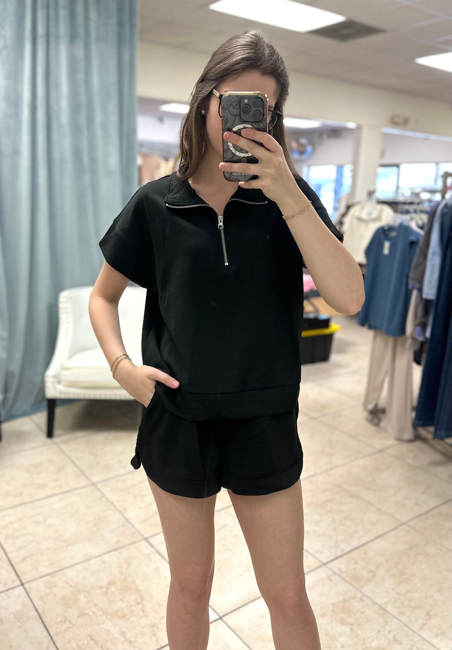 The Weekend Escape Zip Set