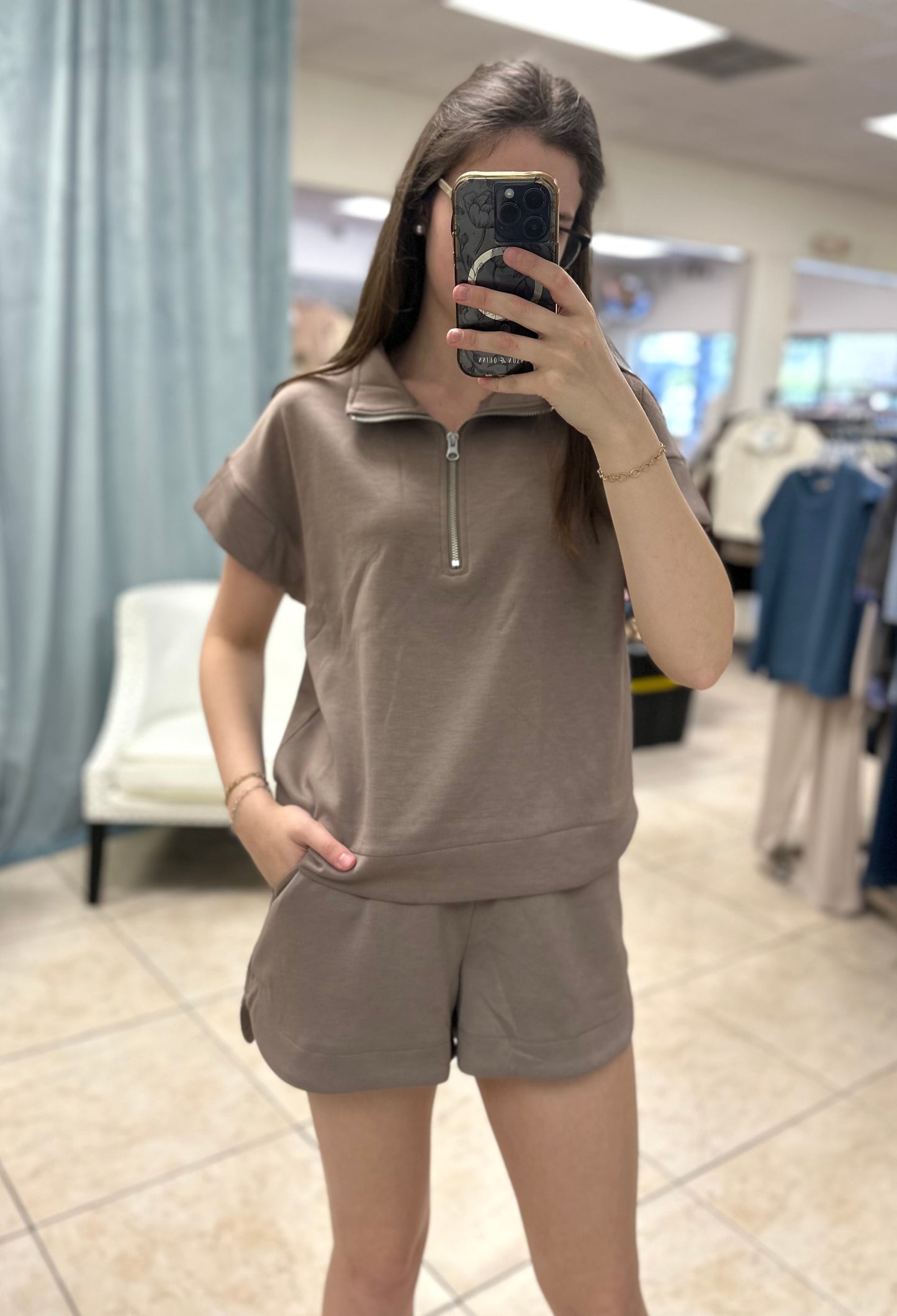 The Weekend Escape Zip Set