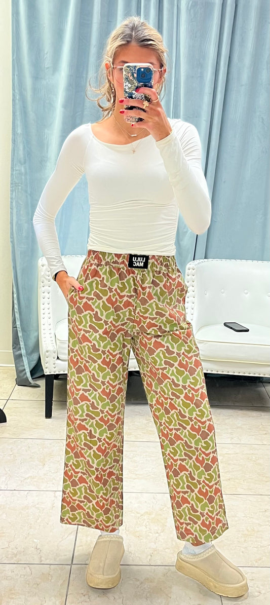 LuLu Mac Camo Cargo Pants