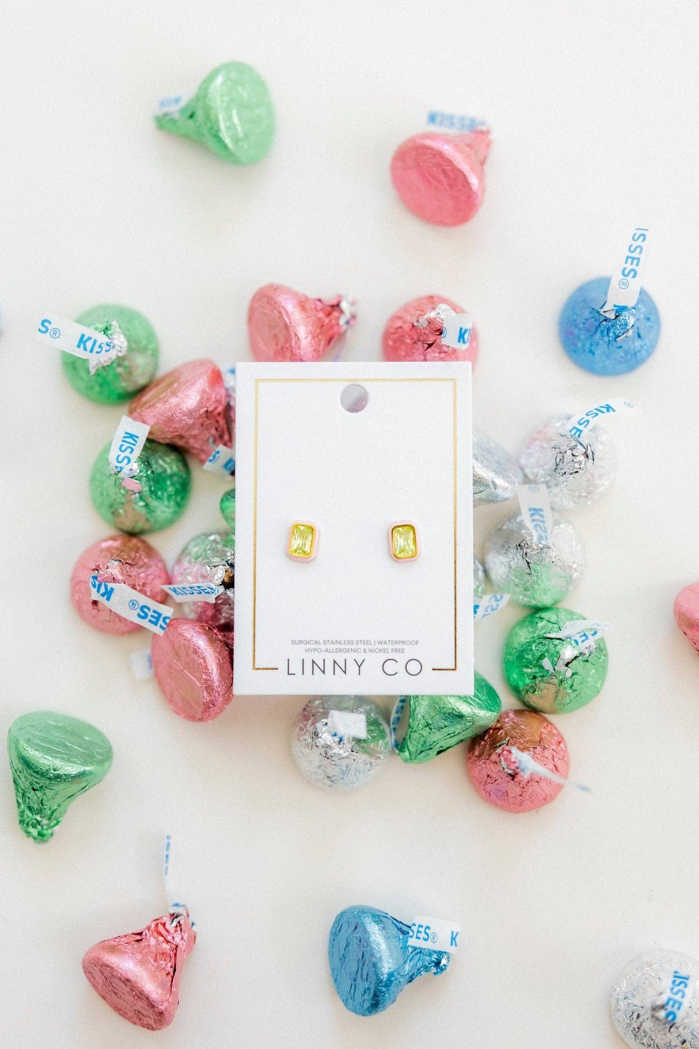 Screwback Stud Earrings - Whitney Pink Apple