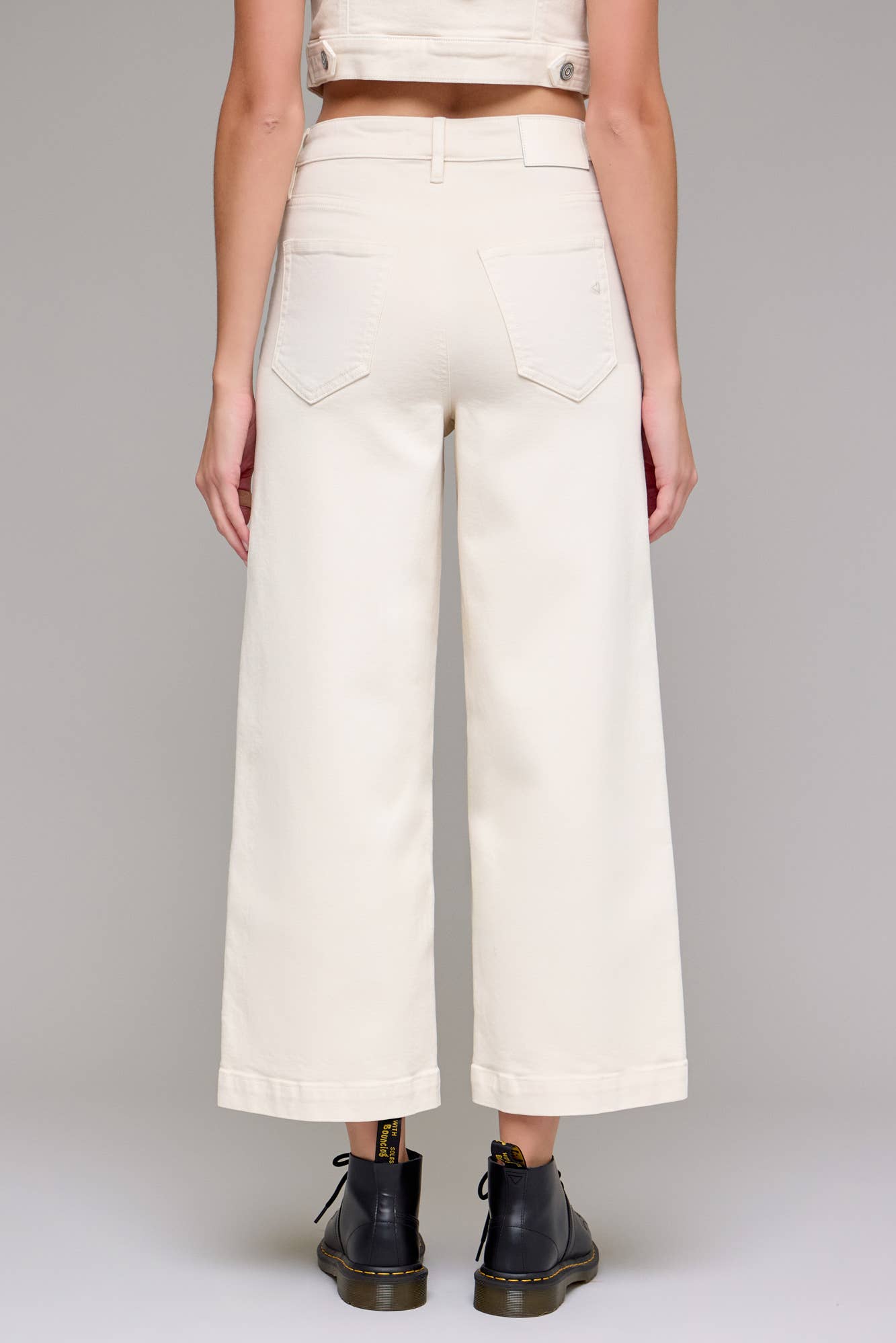 Ecru Clean Stretch Cropped Wide leg