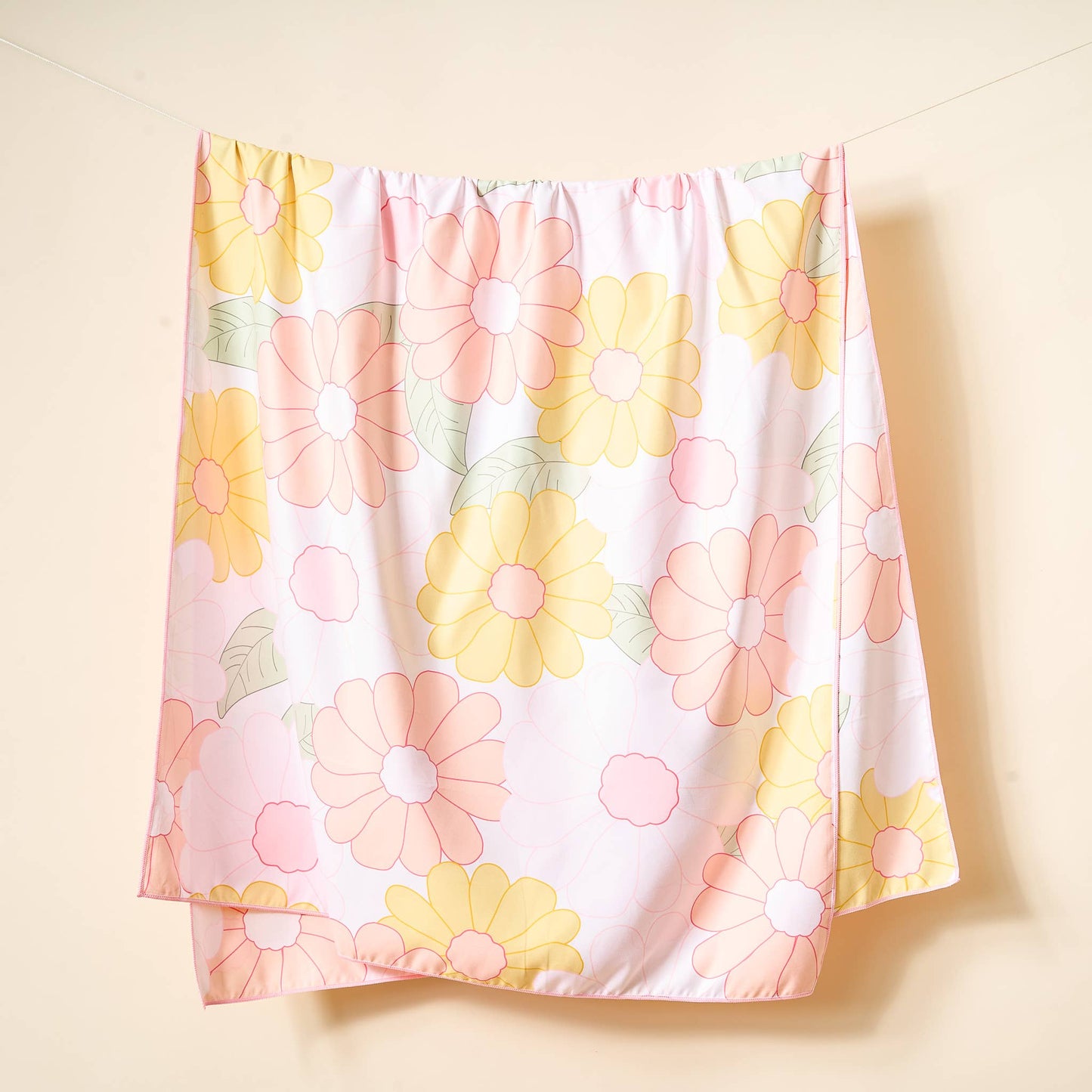 XL Quick-Dry Beach Towel-Daisy Craze Peach