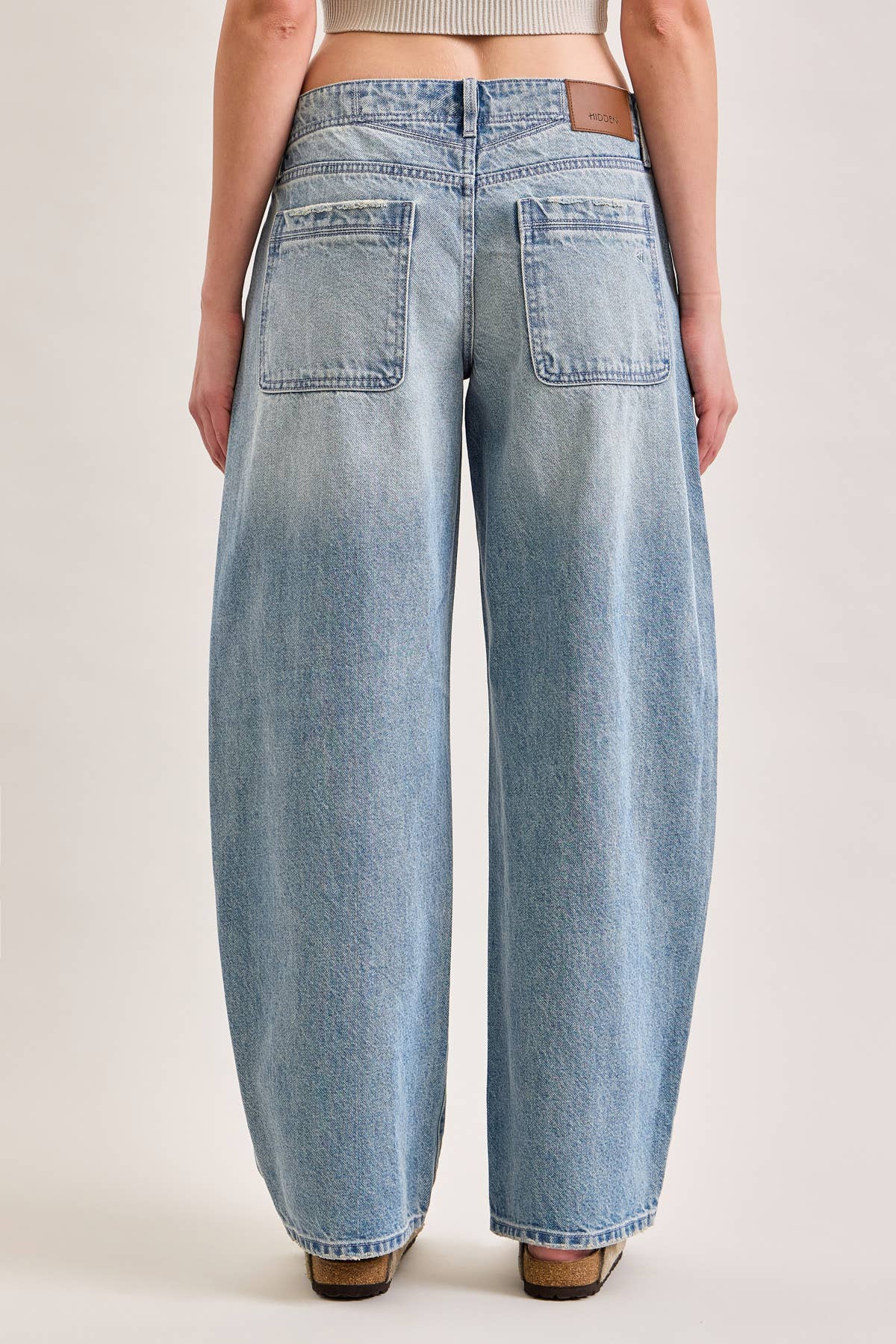 The Monroe Barrel Leg Jean