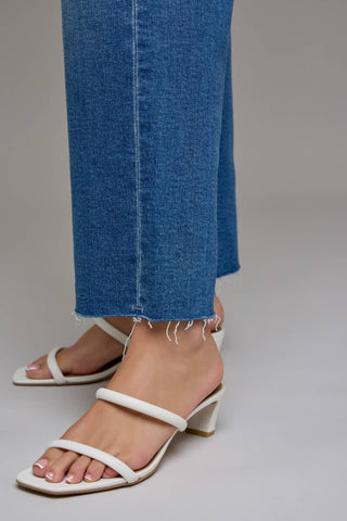 Easy Street Classic Straight Crop Jeans