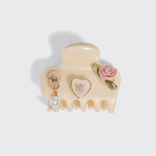 Kitsch KitschPop Cloud Clip with six interchangeable charms and a medium cloud-inspired no-slip hair clip