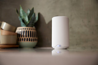 White smarte fragrance diffuser
