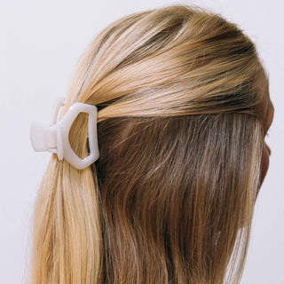 Open | Coconut White | Petite Claw Clip - Blue Blossom Boutique