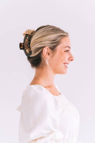 Teleties tortoise large open claw hair clip, view 4