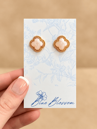 The Everly Clover - Blue Blossom Boutique